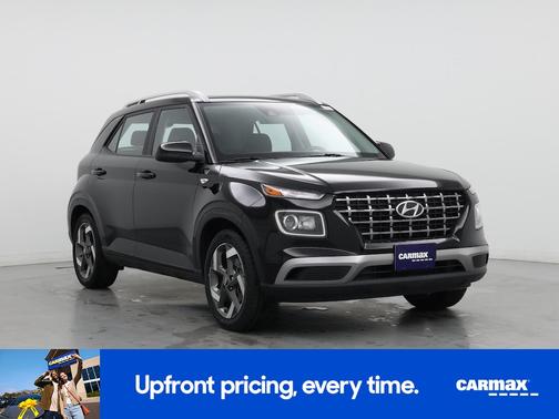 2022 Hyundai VENUE SEL