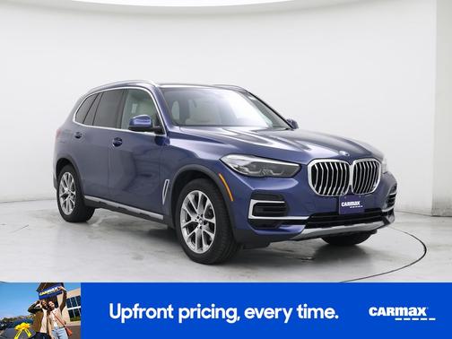 Blue 2022 BMW X5 xDrive40i
