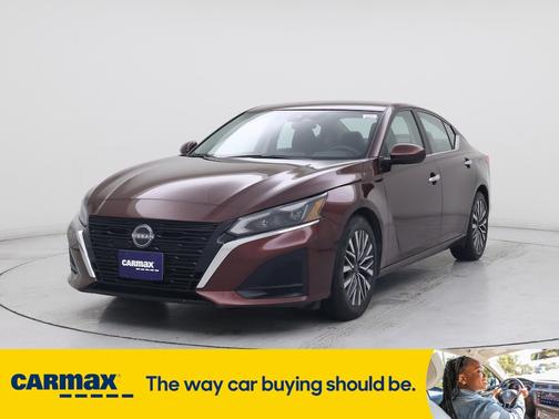2023 Nissan Altima SV