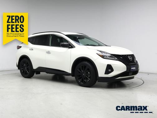 White 2024 Nissan Murano SV