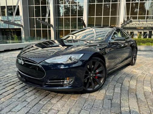 2014 Tesla Model S 85