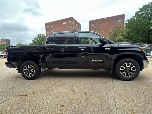 2019 Toyota Tundra SR5