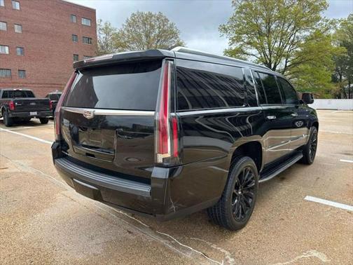 2017 Cadillac Escalade ESV Sport