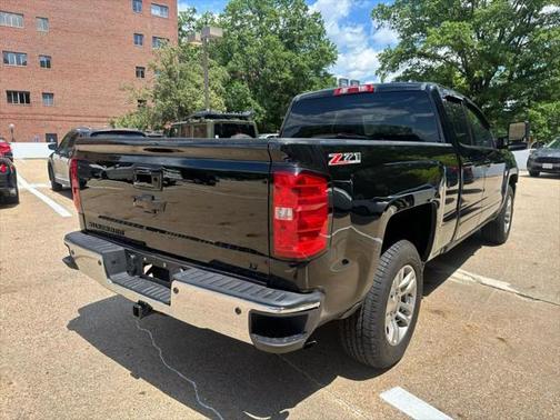 2017 Chevrolet Silverado 1500 2LT