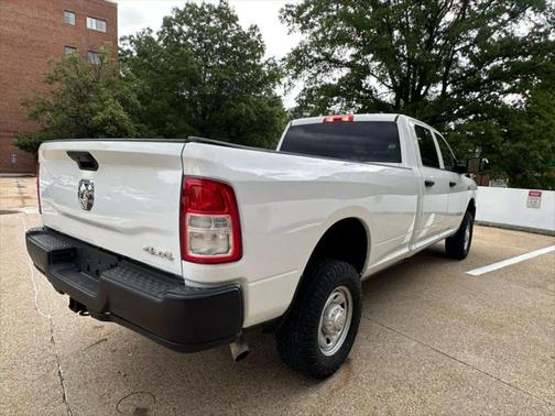 2022 RAM 2500 Tradesman Crew Cab 4x4 8' Box