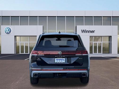 2025 Volkswagen Atlas 2.0T Peak Edition