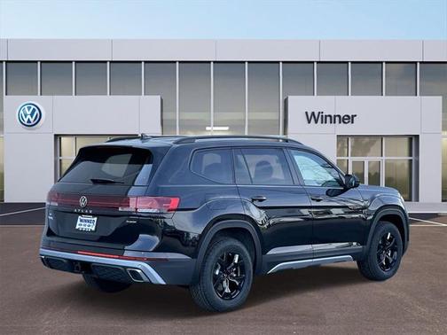 2025 Volkswagen Atlas 2.0T Peak Edition