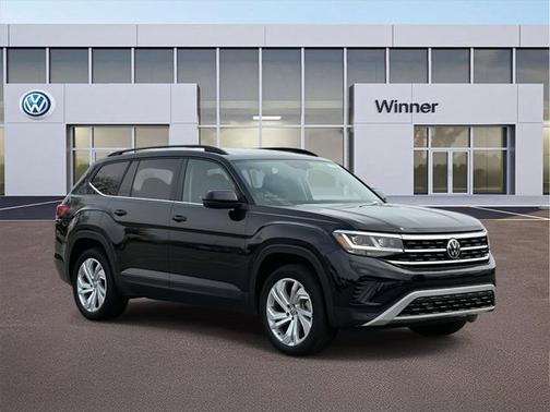 2022 Volkswagen Atlas 2.0T SE w/Technology 4MOTION