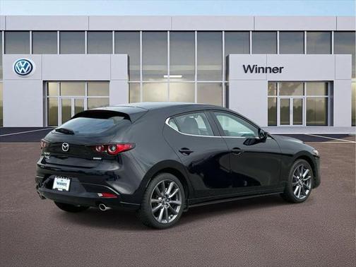2023 Mazda Mazda3 FWD w/Preferred Package
