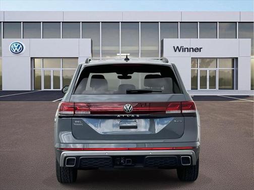 2024 Volkswagen Atlas 2.0T SEL