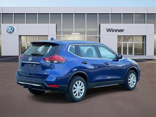 2017 Nissan Rogue S