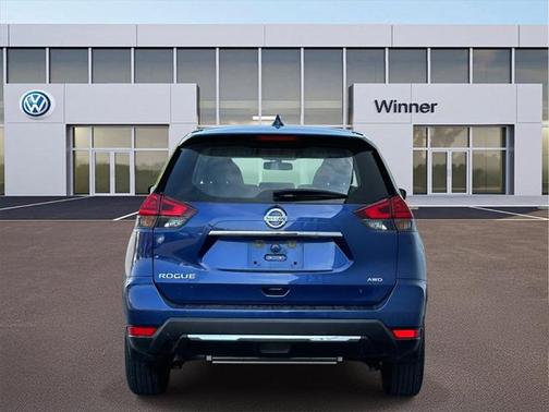 2017 Nissan Rogue S