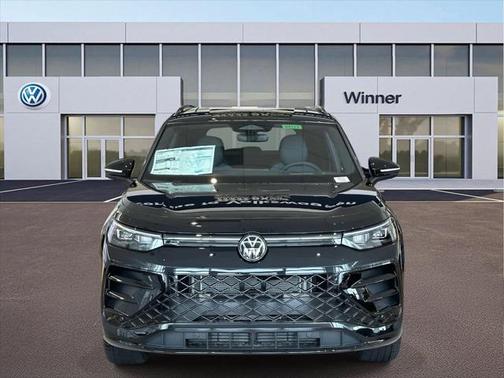 2025 Volkswagen Tiguan 2.0T SE R-Line Black 4MOTION