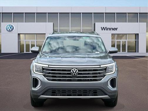 2025 Volkswagen Atlas 2.0T SE w/Technology 4MOTION