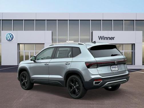 2025 Volkswagen Taos 1.5T SEL