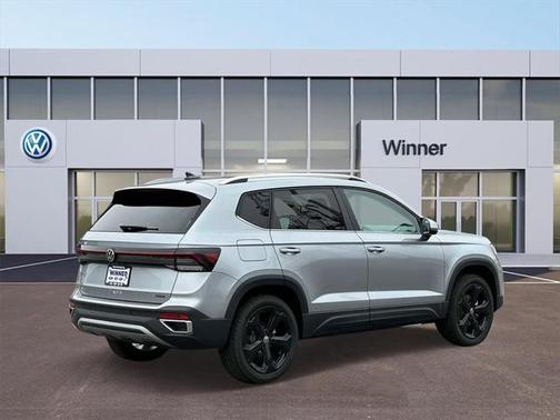 2025 Volkswagen Taos 1.5T SEL