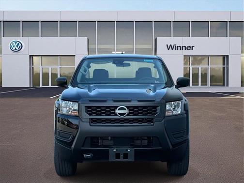 2025 Nissan Frontier S