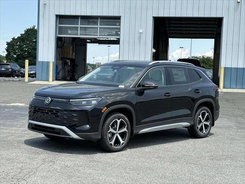2025 Volkswagen Tiguan 2.0T SE 4MOTION