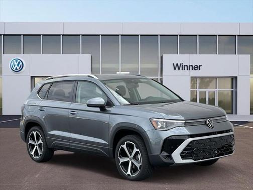 2025 Volkswagen Taos 1.5T SEL