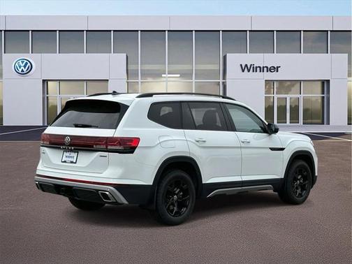 2025 Volkswagen Atlas 2.0T Peak Edition