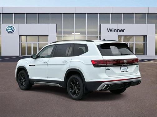 2025 Volkswagen Atlas 2.0T Peak Edition