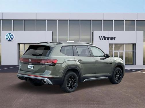 2025 Volkswagen Atlas 2.0T Peak Edition