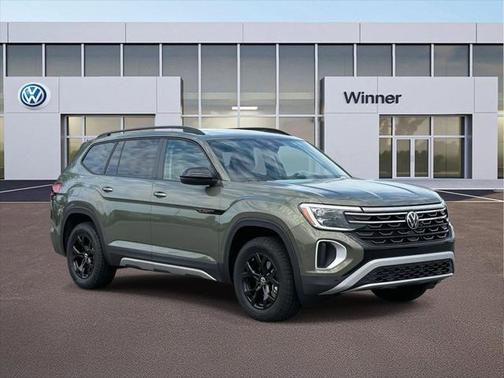 2025 Volkswagen Atlas 2.0T Peak Edition