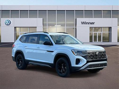 2025 Volkswagen Atlas 2.0T Peak Edition