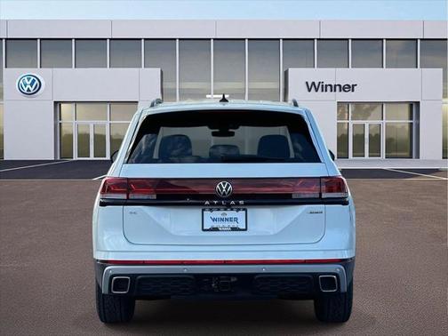 2025 Volkswagen Atlas 2.0T Peak Edition