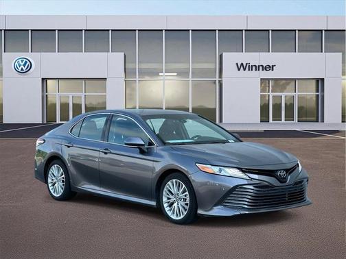2018 Toyota Camry XLE