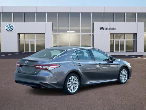 2018 Toyota Camry XLE