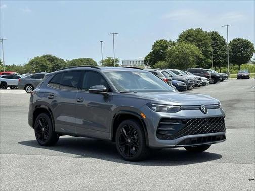2025 Volkswagen Tiguan 2.0T SE R-Line Black 4MOTION