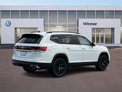 2025 Volkswagen Atlas 2.0T SE w/Technology 4MOTION