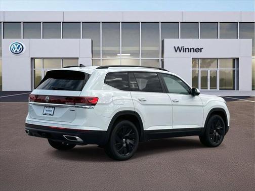 2025 Volkswagen Atlas 2.0T SE w/Technology 4MOTION