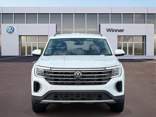 2025 Volkswagen Atlas 2.0T SE w/Technology 4MOTION