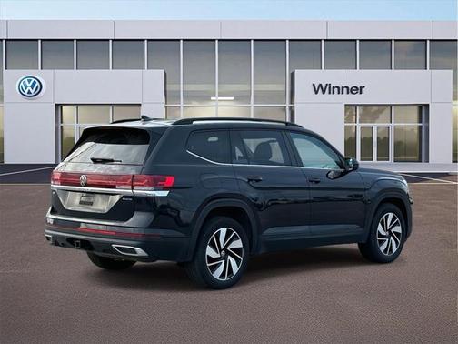 2024 Volkswagen Atlas 2.0T SE w/Technology 4MOTION
