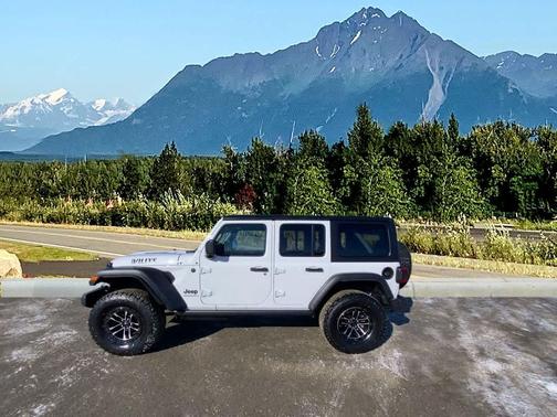 Bright White Clearcoat 2026 Jeep Wrangler Willys