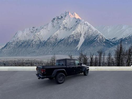 2025 Jeep Gladiator Sport S