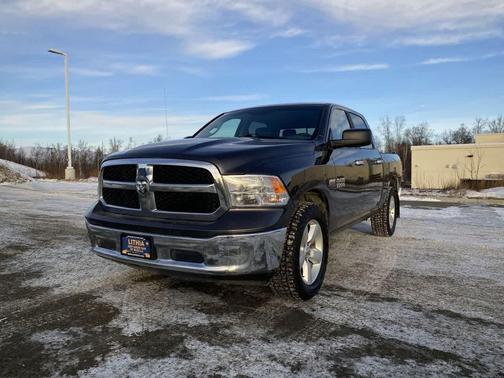2018 RAM 1500 SLT