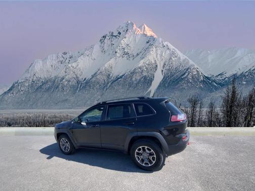 2020 Jeep Cherokee Trailhawk