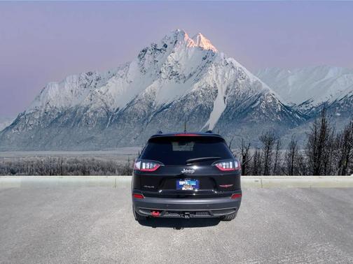 2020 Jeep Cherokee Trailhawk