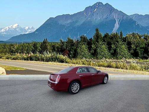 Deep Cherry Red Crystal Pearl 2011 Chrysler 300C Base