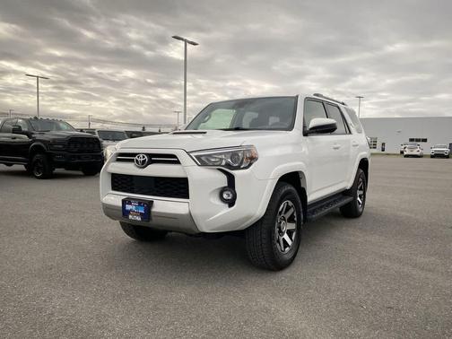 2024 Toyota 4Runner TRD Off Road