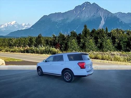 2022 Ford Expedition XLT
