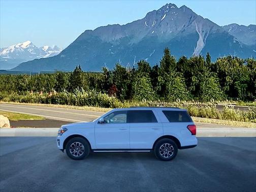 2022 Ford Expedition XLT