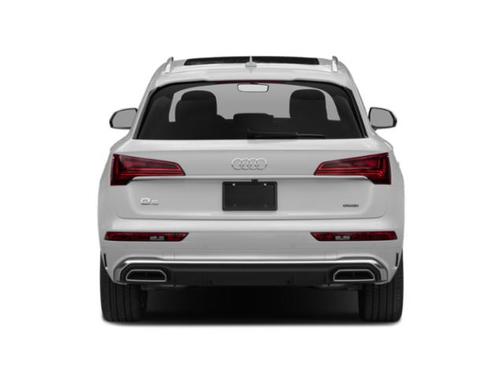 Daytona Gray Pearl Effect 2021 Audi Q5 Premium Plus 55 TFSI e quattro S tronic