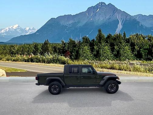 Sarge Green Clearcoat 2023 Jeep Gladiator Mojave 4x4