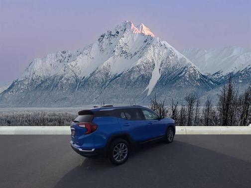 2024 GMC Terrain SLT