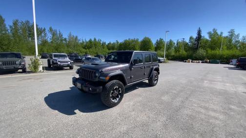 Granite Crystal Metallic Clearcoat 2026 Jeep Wrangler Rubicon