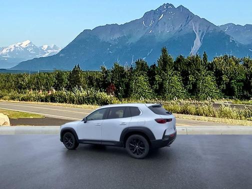 2025 Mazda CX-50 2.5 S Preferred Package